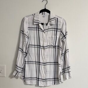 Old Navy White and Black Checkered Button Down Shirt NWT